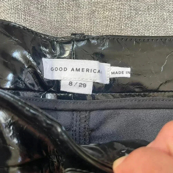 NWT Good American GC125T Women's Pants 8/29 Black Textured Fux Leather Goth - Picture 10 of 11